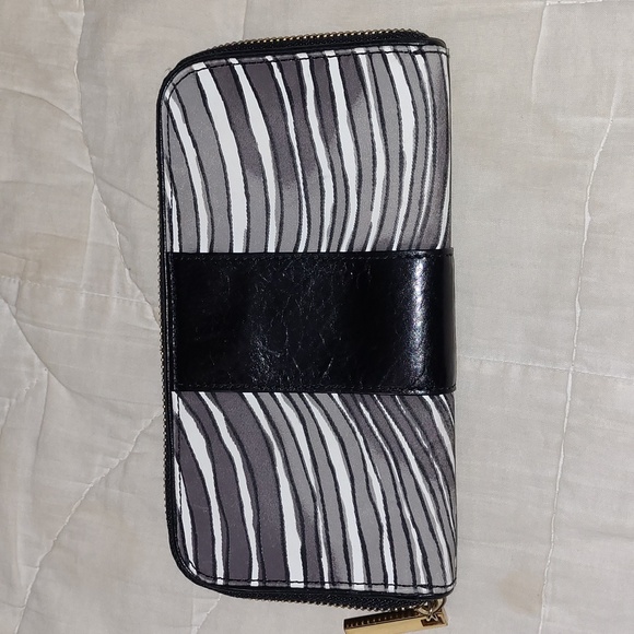 Tory Burch striped long zipper wallet - Picture 2 of 5